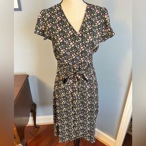 Ann Taylor Loft floral wrap dress size 6P